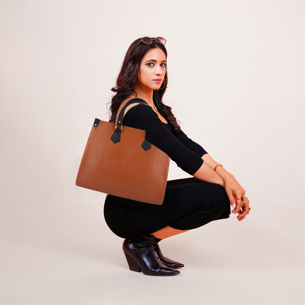 Classic Brown & Beige bag – Elegant Structured Handbag with Shoulder Strap
