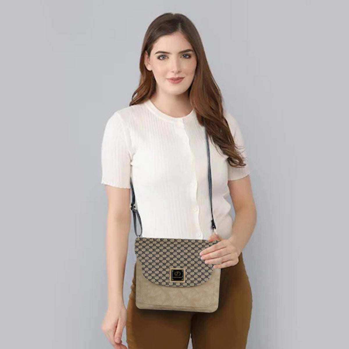 Fashionably Hands-Free: Trendy Women's Sling Bag with Crossbody Strap
