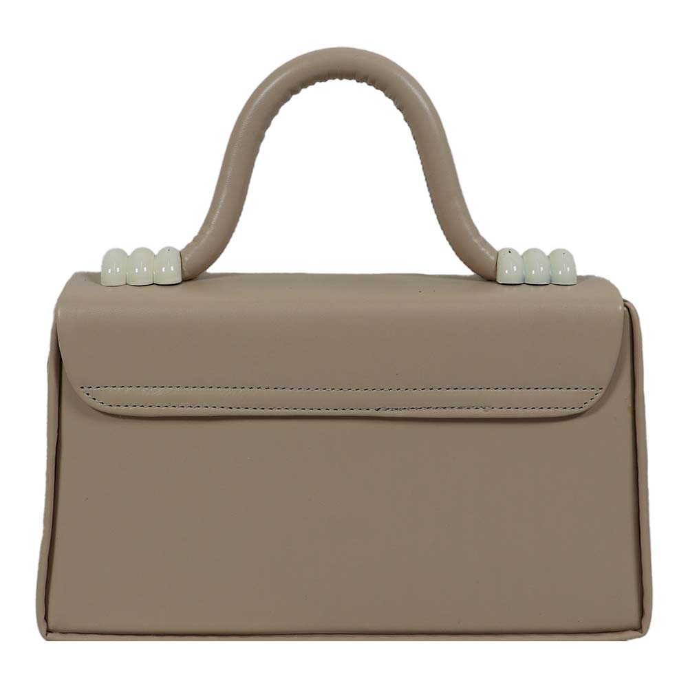 Chic Handbag – Elegant & Trendy Shoulder Bag for Women