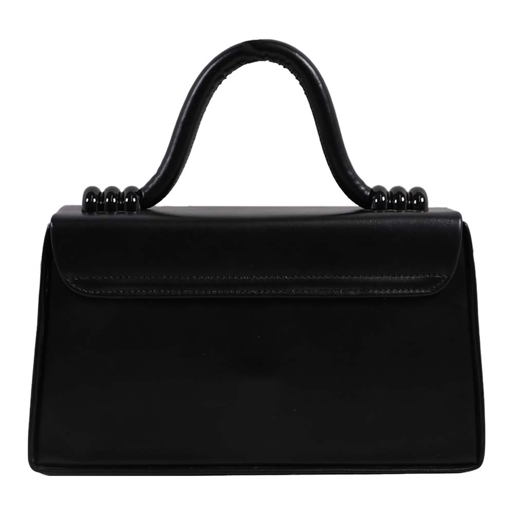 Chic Handbag – Elegant & Trendy Shoulder Bag for Women