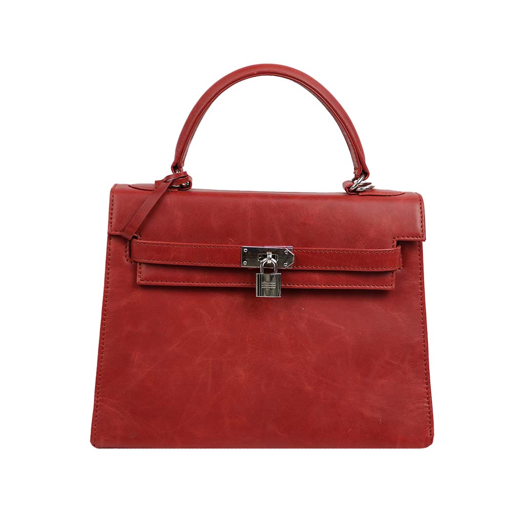 Croc-Embossed Handbag with Silver Lock – Elegant & Timeless