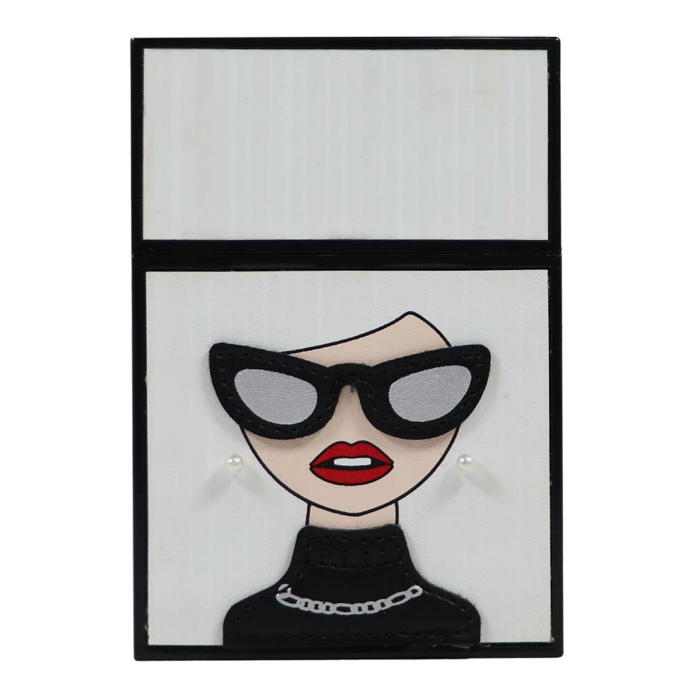 Chic Box Clutch with Fashion Diva Design – Stylish Pearl Strap Sling Bag