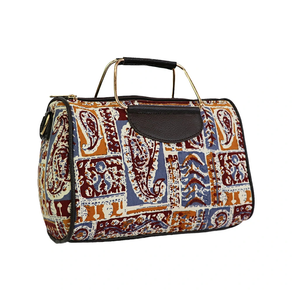 Women Red Printed Duffle Handbag with Sling Strap & Metal Handle – Travel & Everyday Stylish Bag