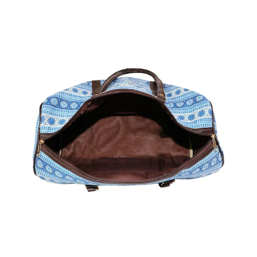 Travel Duffle Bag for Women | Spacious Weekend Bag with Shoulder Strap