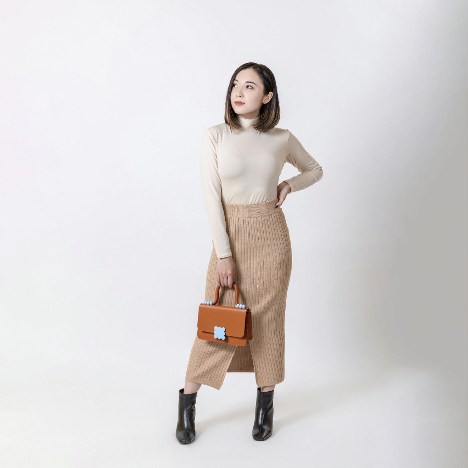 Wave Luxe Handbag - Brown