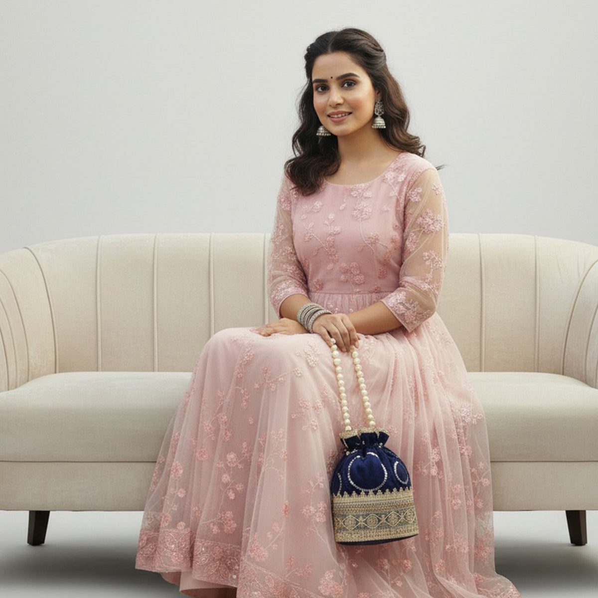 Embroidered Potli Bag – Royal Elegance