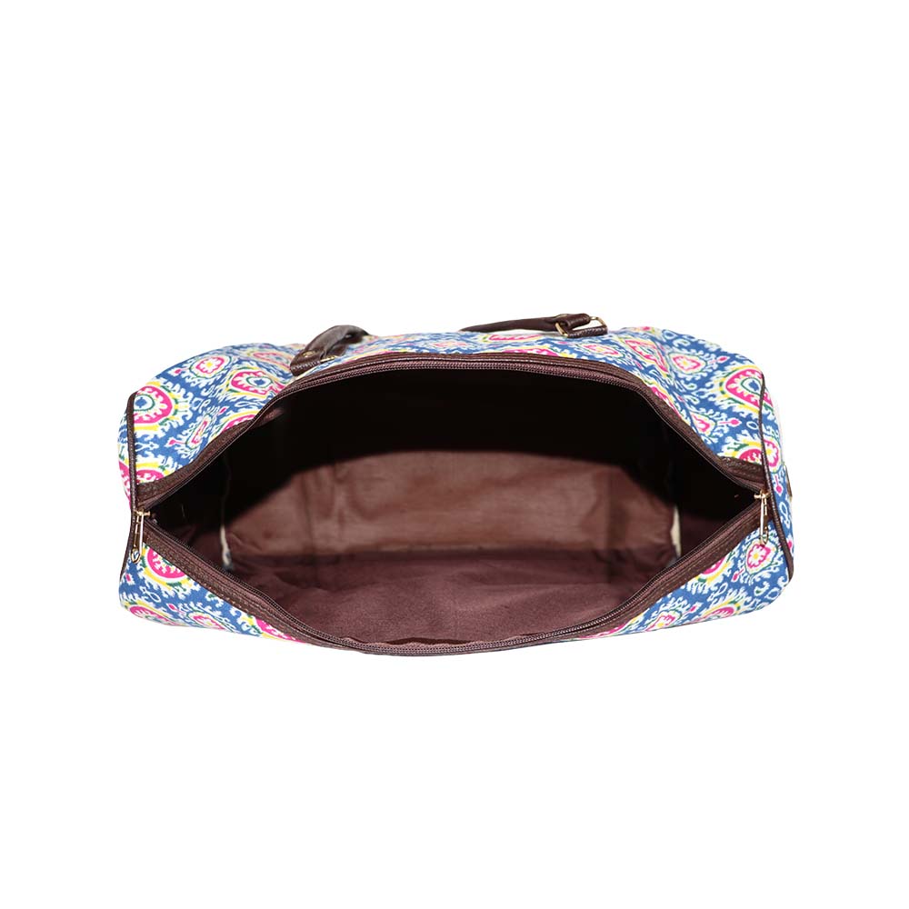 Travel Duffle Bag for Women | Spacious Weekend Bag with Shoulder Strap