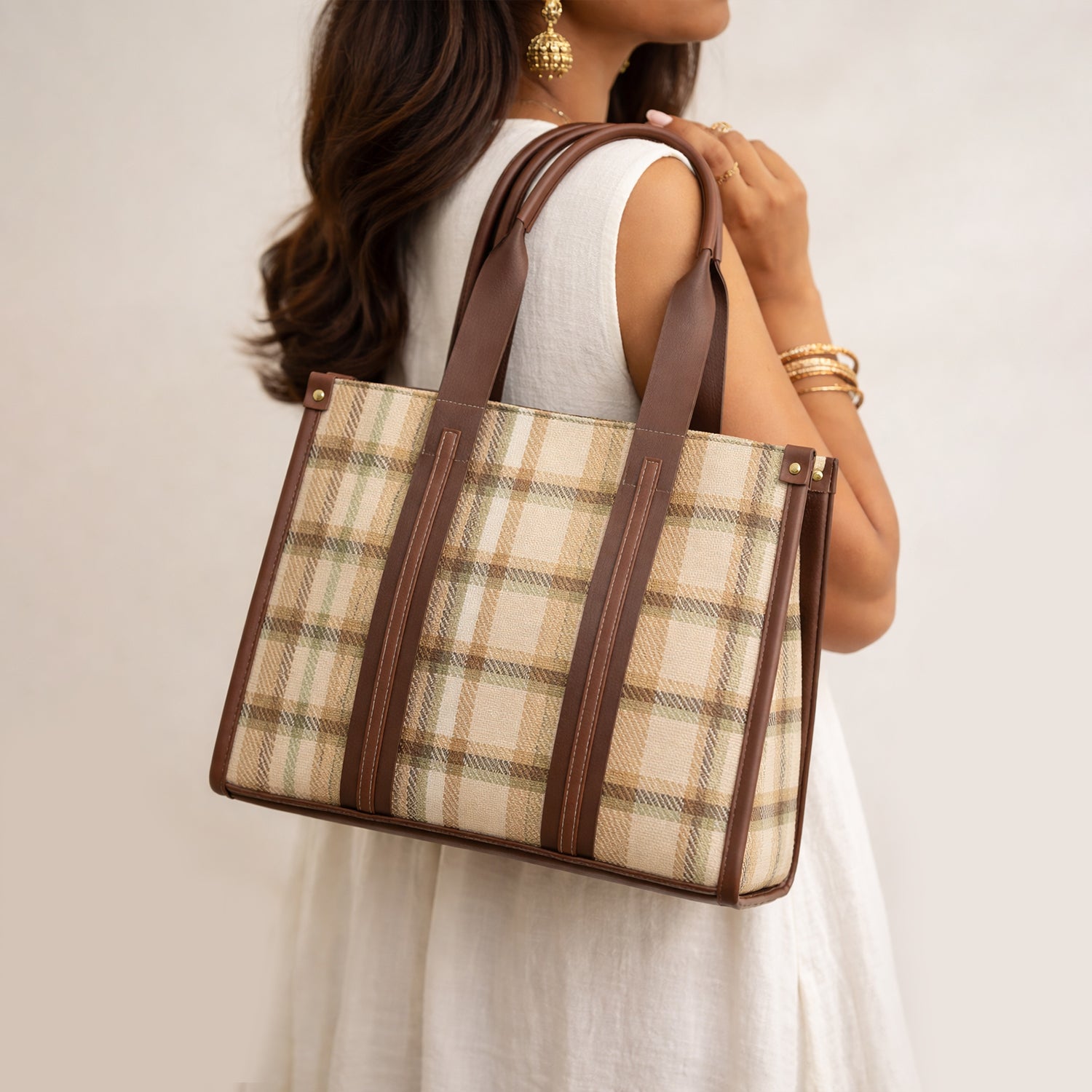 Structured HandBag with Detachable Sling Strap - Brown