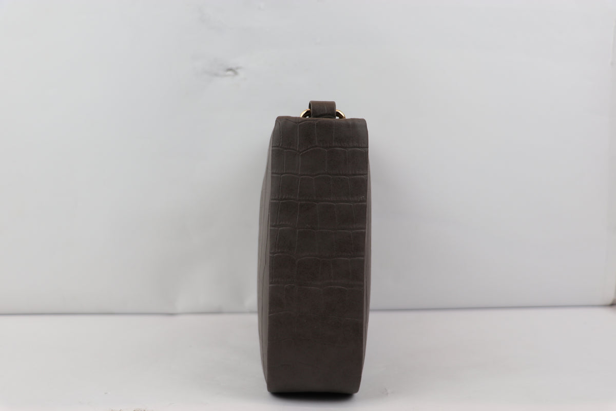 Texture Sling Bag with Gold Chain Strap