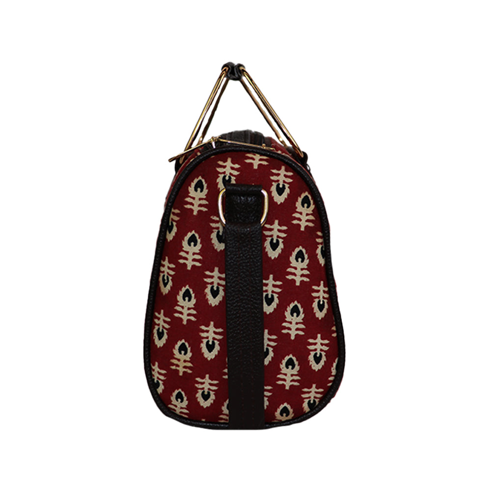 Women Red Printed Duffle Handbag with Sling Strap & Metal Handle – Travel & Everyday Stylish Bag