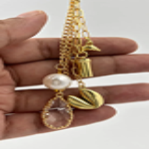 Gift - Charm 2